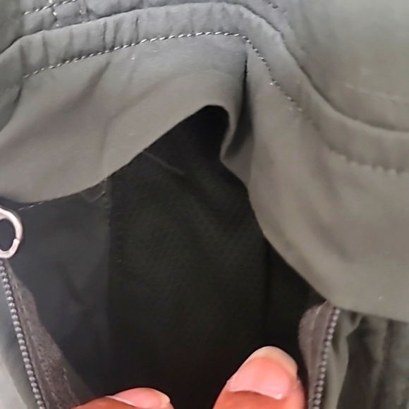 REI CO OP MEN'S CONVERTIBLE SNAP UP OLIVE GREEN CARGO PANTS RELAXED FIT SZ 40X32 - Picture 9 of 13